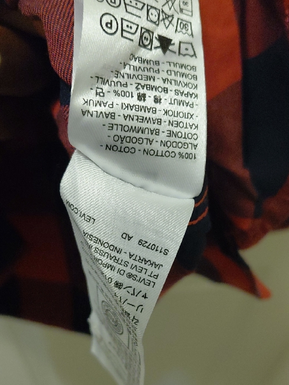 Levi's Red and Navy Buffalo Plaid Button-Down Shirt - Picture 4 of 6